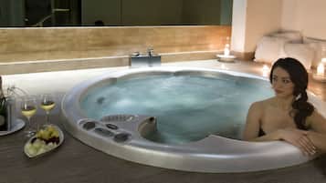 Sauna, pemandian Turki/hammam, perawatan tubuh, dan hidroterapi