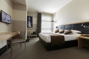 Couette en duvet d'oie, minibar, coffres-forts dans les chambres, bureau