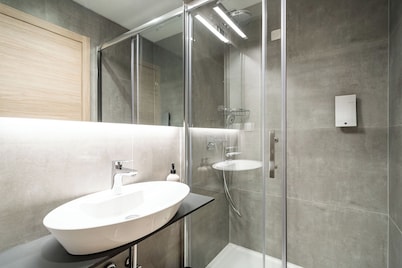Bacan Serviced Apartments