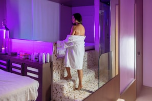 Body treatments, facials, massages - UNAHOTELS Villa dei Platani Foligno (Foligno)