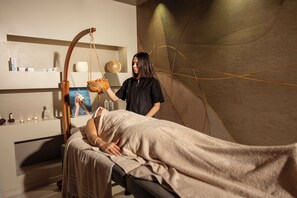 Body treatments, facials, massages - UNAHOTELS Villa dei Platani Foligno (Foligno)