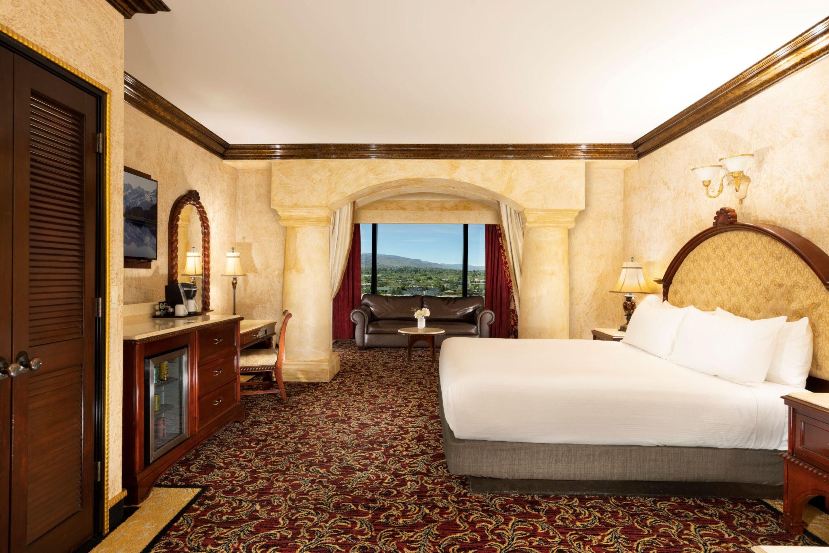 Suite, 1 King Bed, Non Smoking, Refrigerator (Larger Room) | Premium bedding, in-room safe, desk, laptop workspace