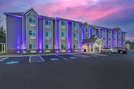 Exterior. Microtel Inn & Suites by Wyndham Manchester