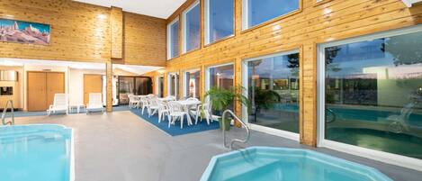 Bañera de hidromasaje exterior