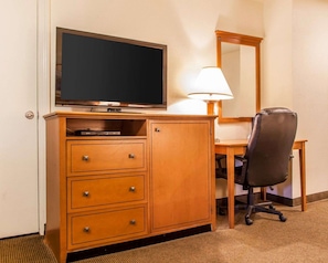 Chambre Standard double, 2 lits doubles, non-fumeur | Bureau, fer et planche Ă repasser, accĂšs au Wi-Fi (inclus)