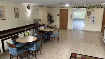 บริเวณนั่งเล่นที่ล็อบบี้