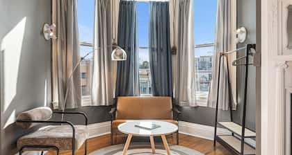Hassinger Daniels Guest House