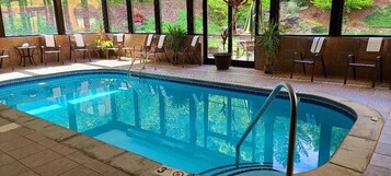 Una piscina techada