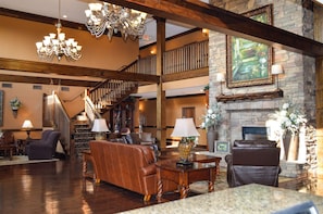 Lobby-Lounge