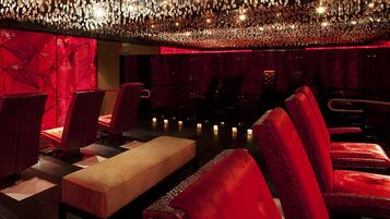 Body treatments, aromatherapy, hot stone massages, deep-tissue massages