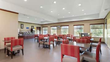 Free daily buffet breakfast