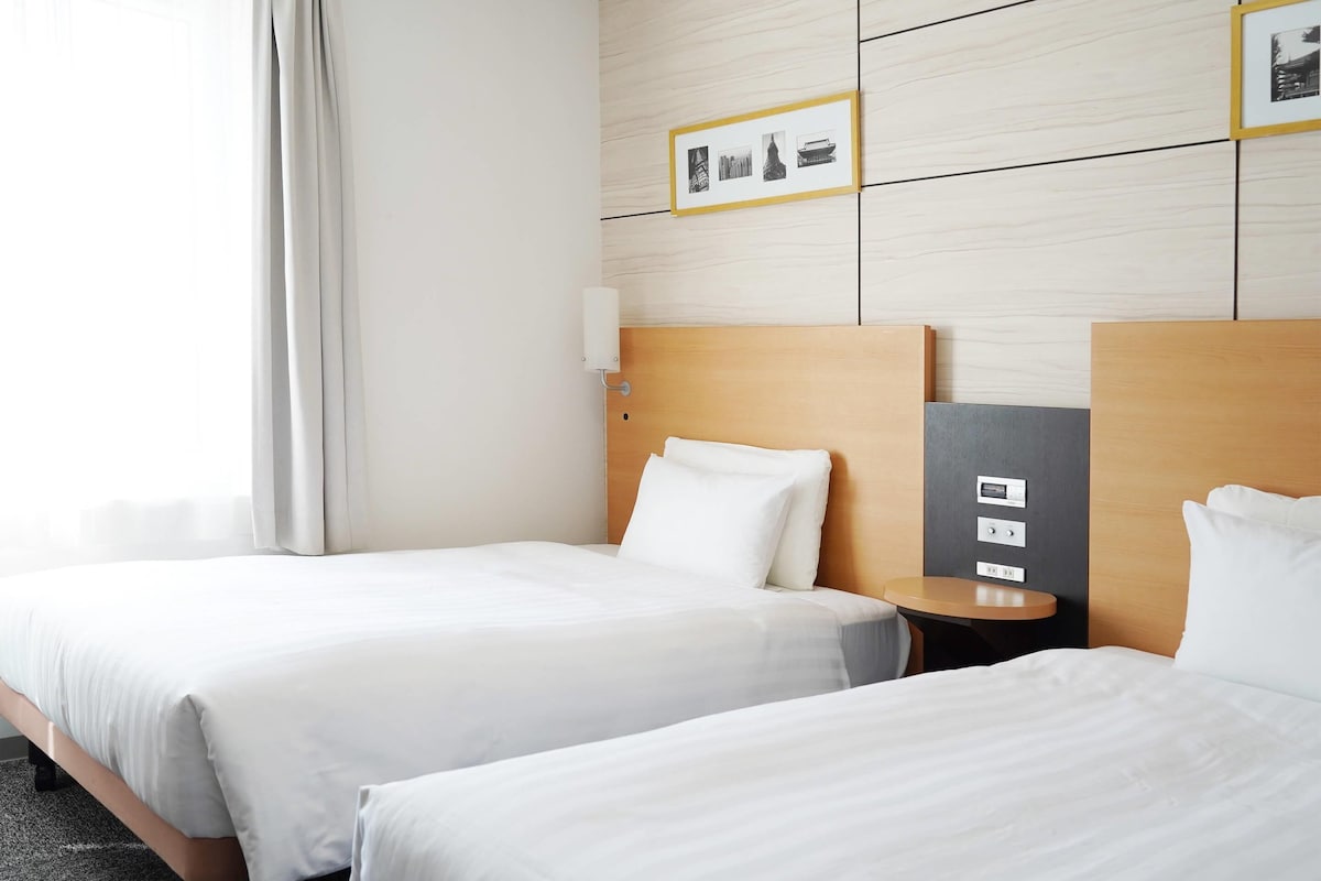 Phòng 2 giường đơn Economy, 2 giường đơn, không hút thuốc | Bộ đồ giường cao cấp, bàn, khu vực làm việc phù hợp cho laptop 
