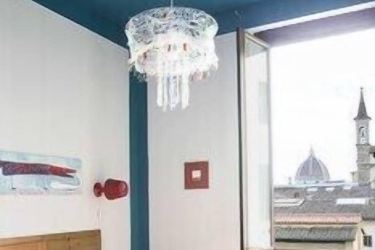 Literie hypoallergénique, couette en duvet, bureau