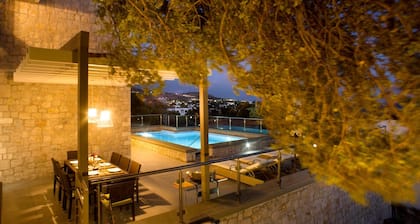 Blue Dream Luxury Villas