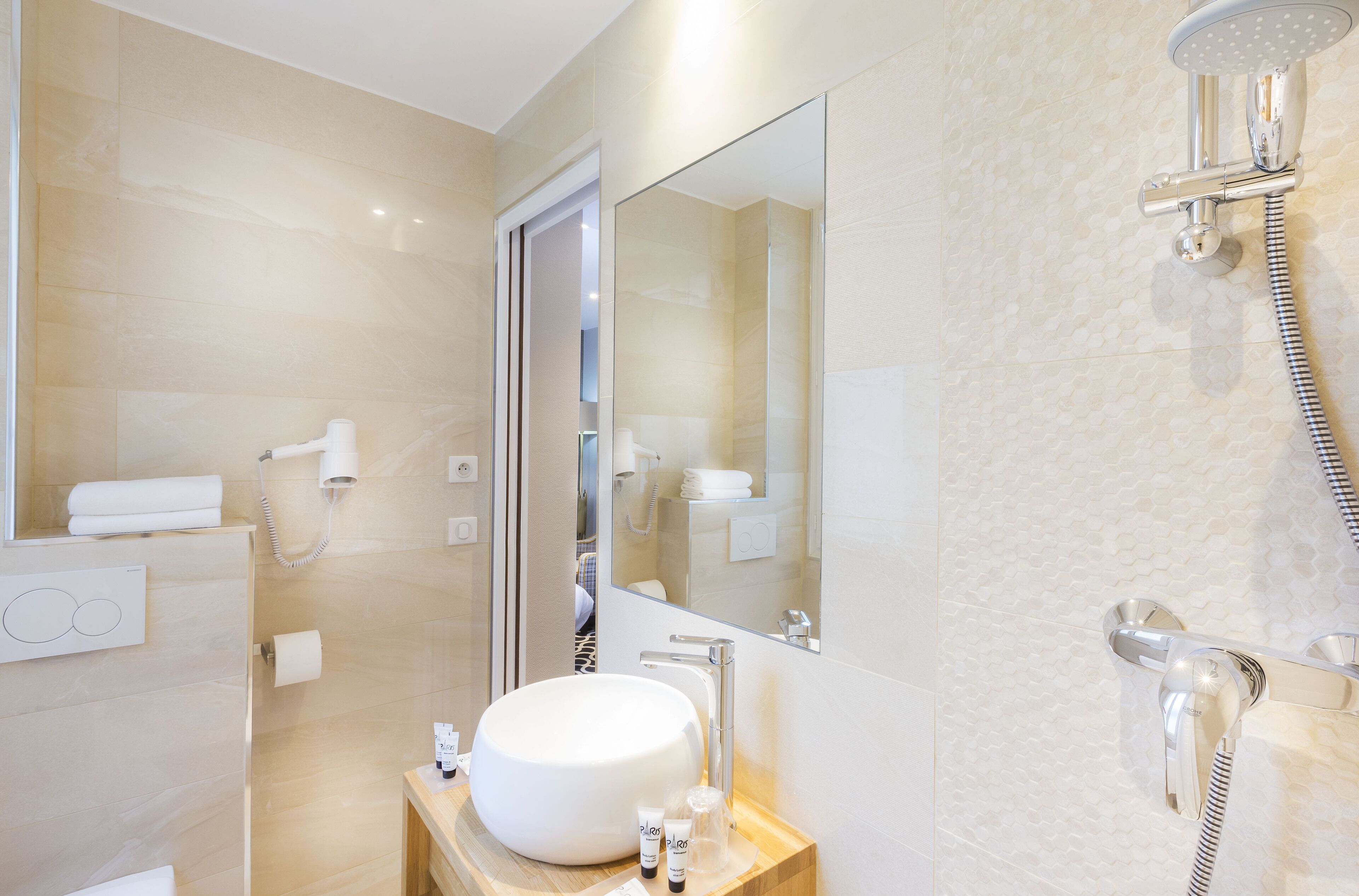 superior double room | bathroom | shower, free toiletries, hair dryer, towels