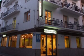 Voorkant van accommodatie