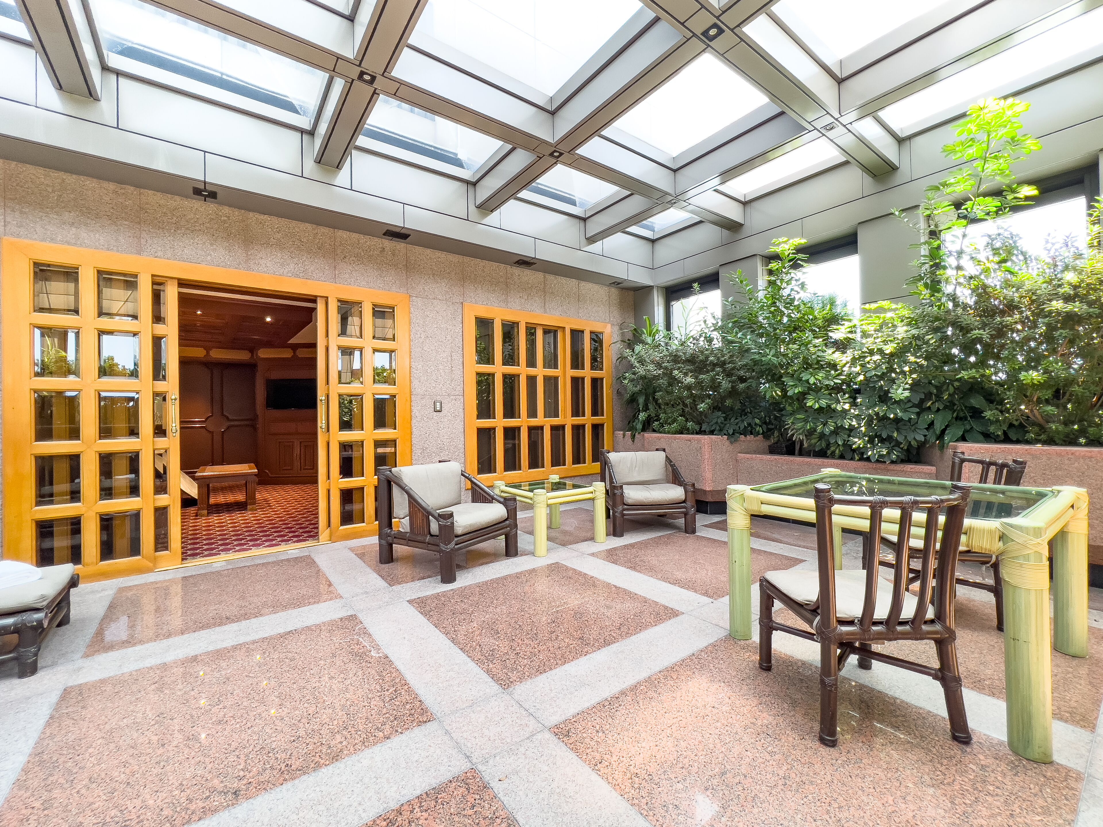 presidential suite | terrace/patio