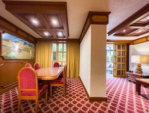 Presidential Suite | Living area