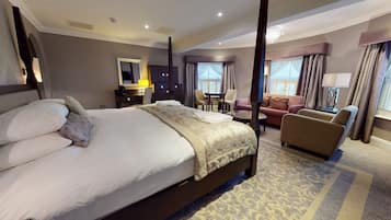 Four Poster Suite | 1 多间卧室、埃及棉床单、高档床上用品、客房内保险箱