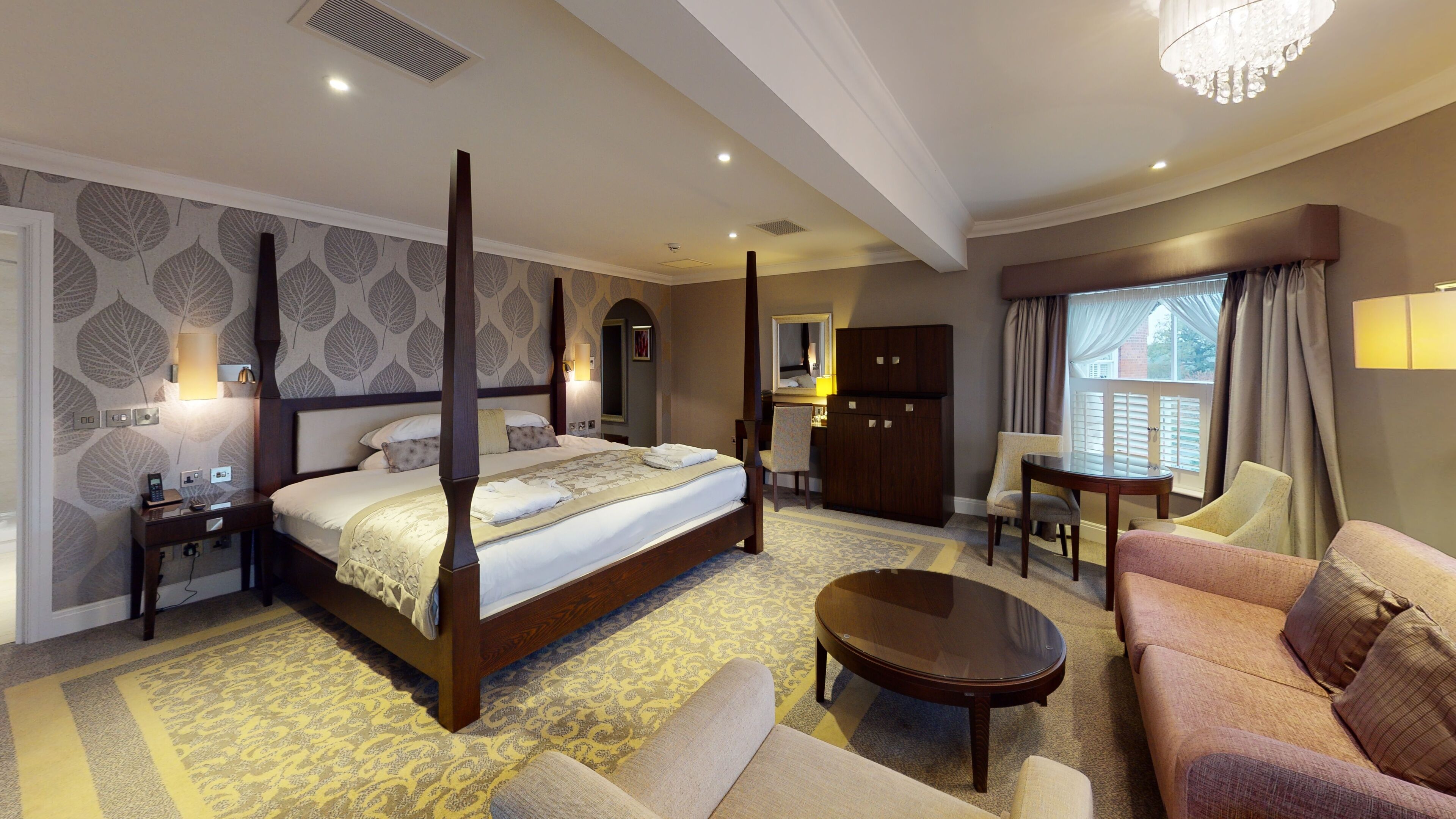 four poster suite | 1 bedroom, egyptian cotton sheets, premium bedding, in-room safe