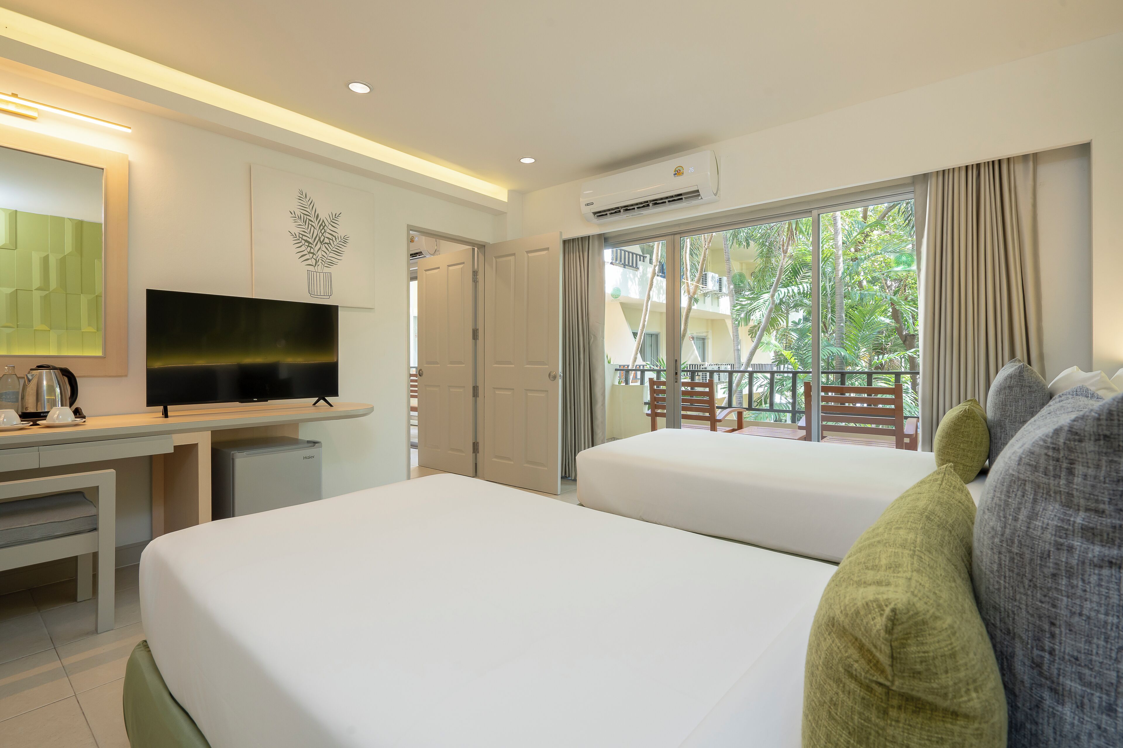 Photo - The Green Park Resort