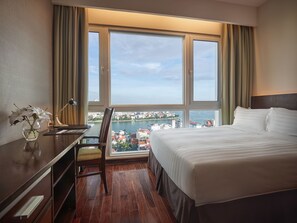 3 Bedroom Deluxe (Tower A) | 1 bilik tidur, peti besi dalam bilik, dihias secara berasingan 