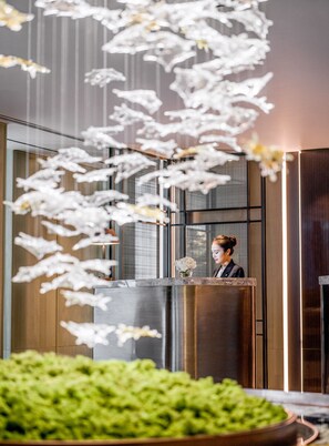 Reception - Fraser Suites Hanoi (Hanoi)