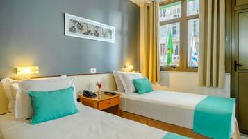 Standard Twin Room, 2 Twin Beds | Minibar, in-room safe, desk, soundproofing