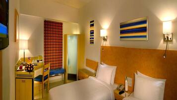 Superior Room, 2 Single Beds | Minibar, in-room safe, desk, soundproofing
