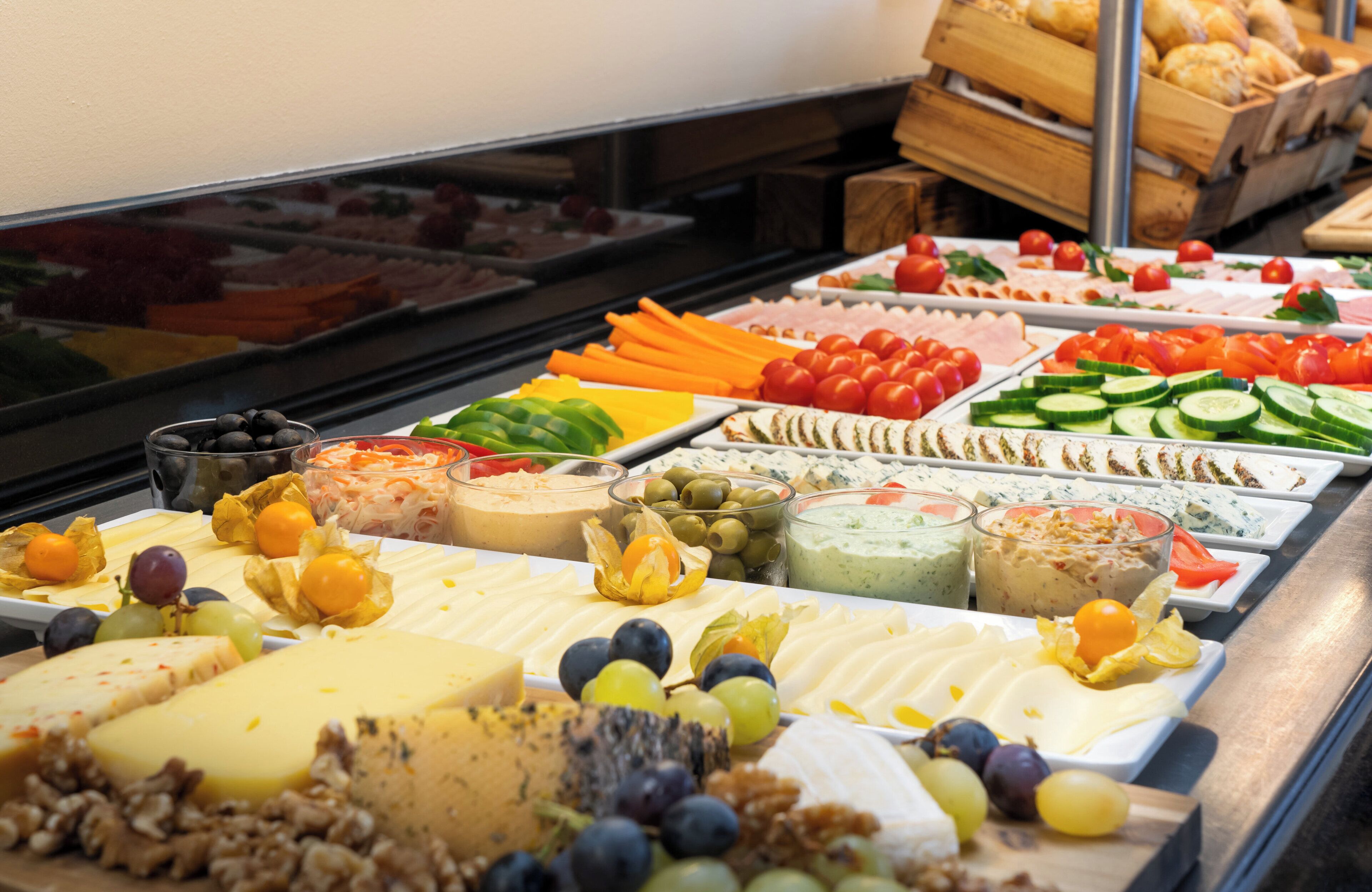 daily buffet breakfast (eur 16 per person)