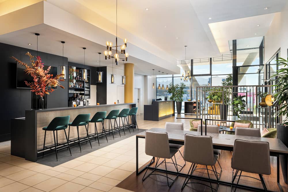 Leonardo Hotel Salzburg Airport