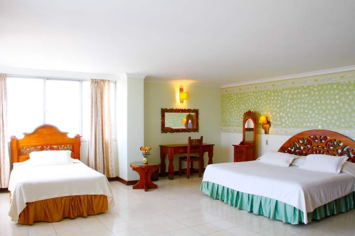 Minibar, in-room safe, desk, bed sheets