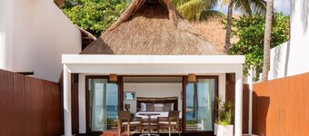 Le Reve by MIJ Beachfront Hotel