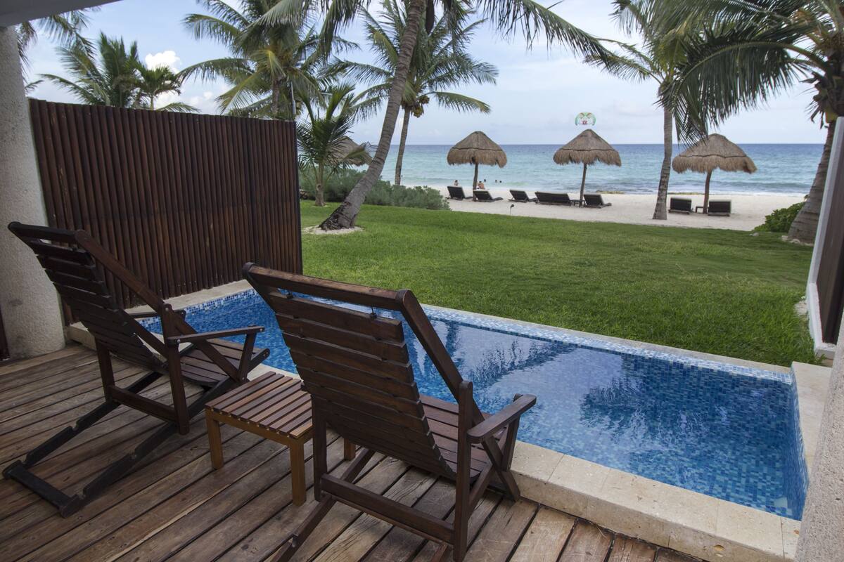 Beach front bungalow private pool | Beach/ocean view