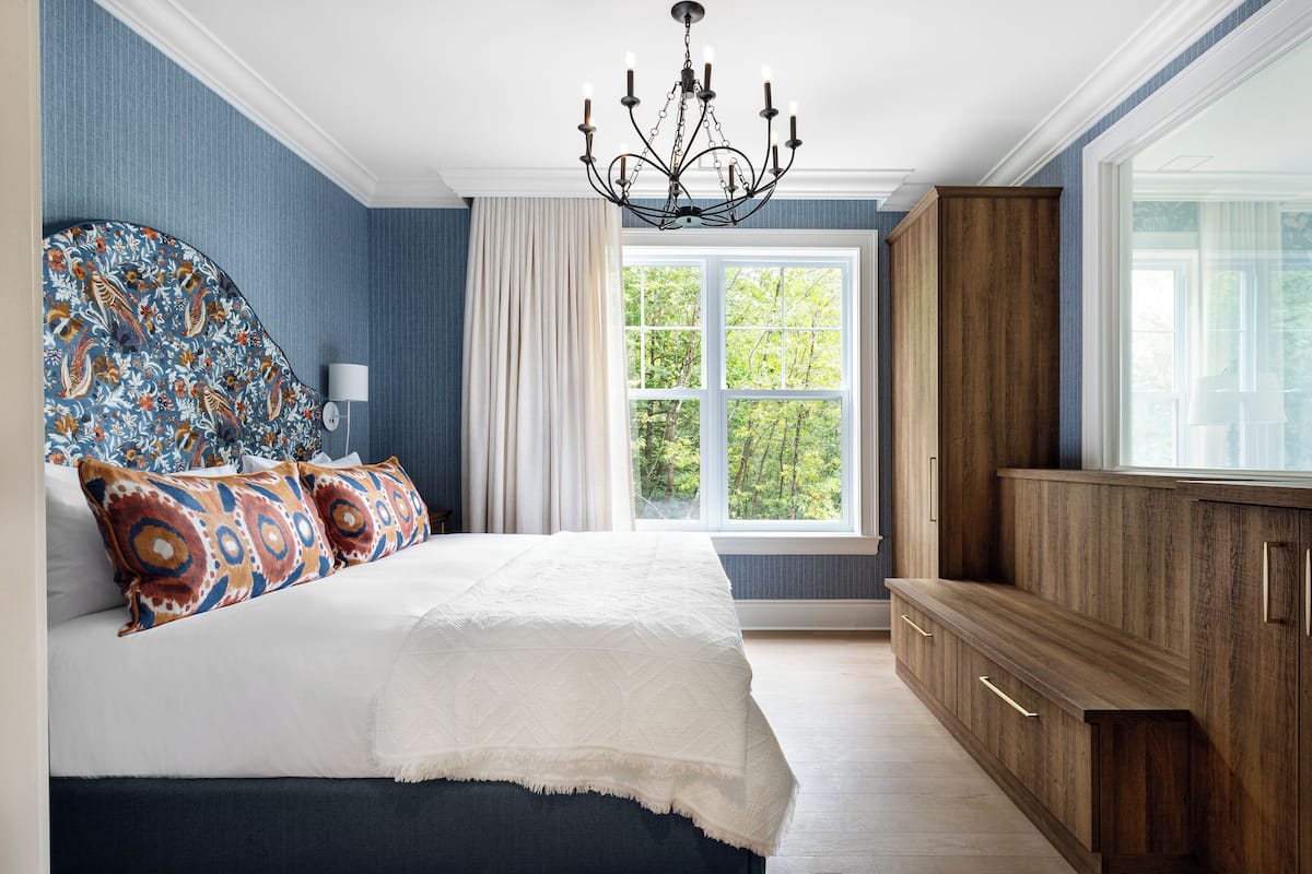 Suite Junior, en bord de lac | Literie de qualité supérieure, couette en duvet d'oie, surmatelas