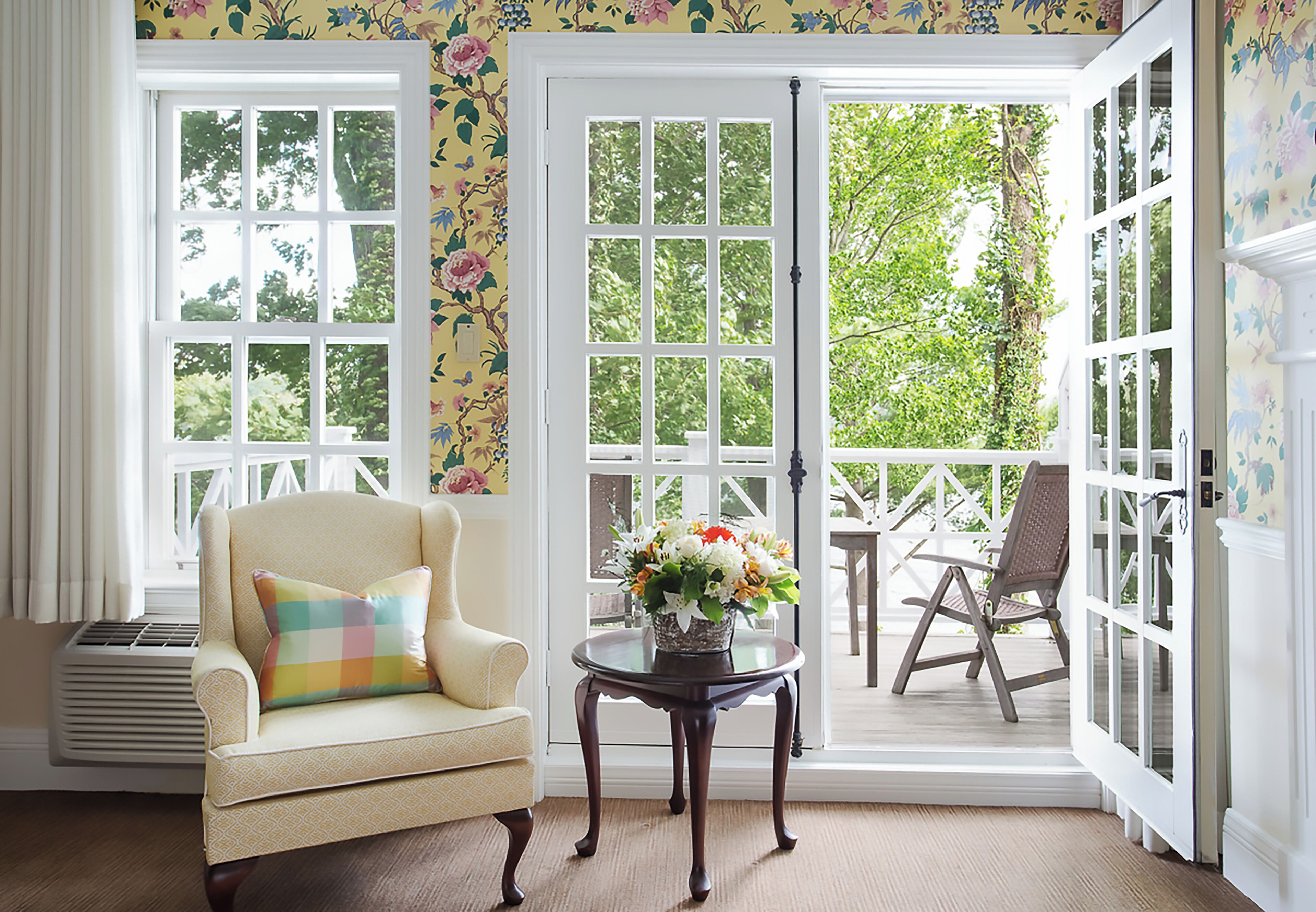 luxury room | premium bedding, down duvets, pillow-top beds, in-room safe