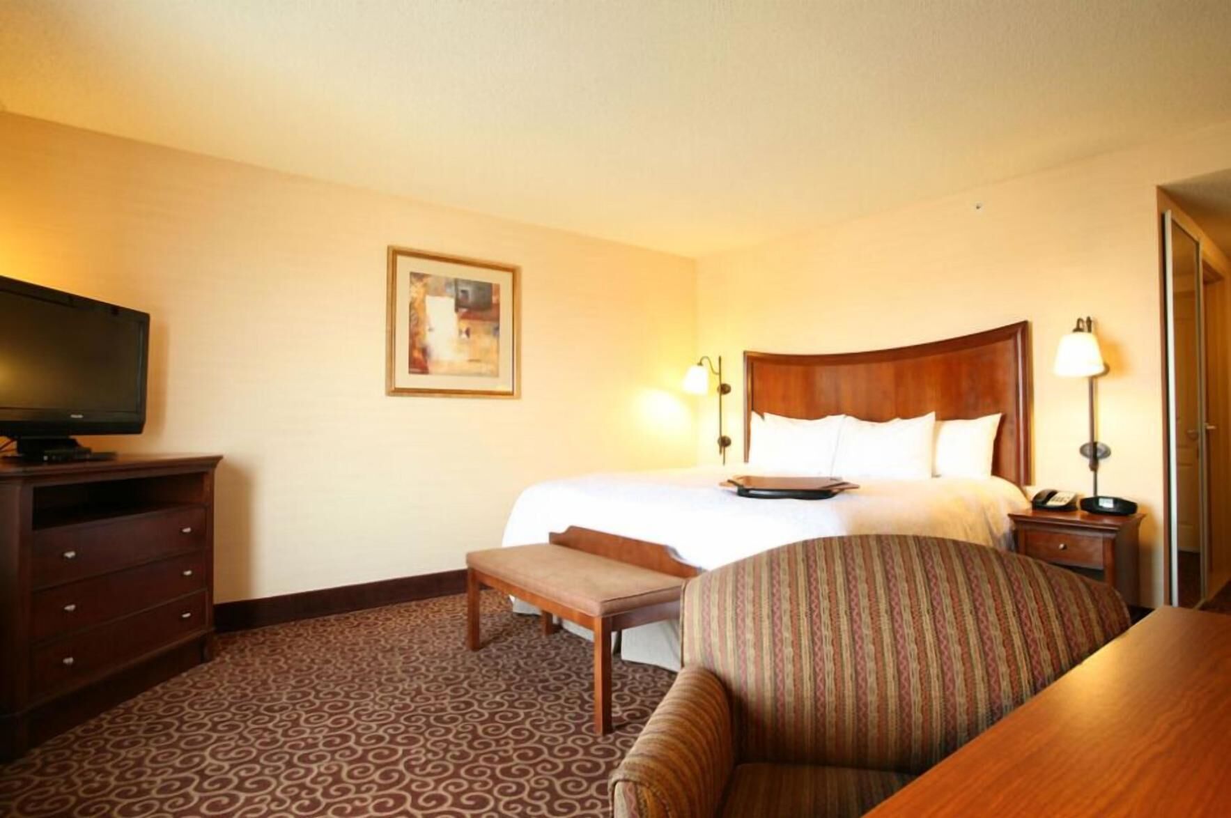 Premium bedding, down comforters, pillowtop beds, desk
