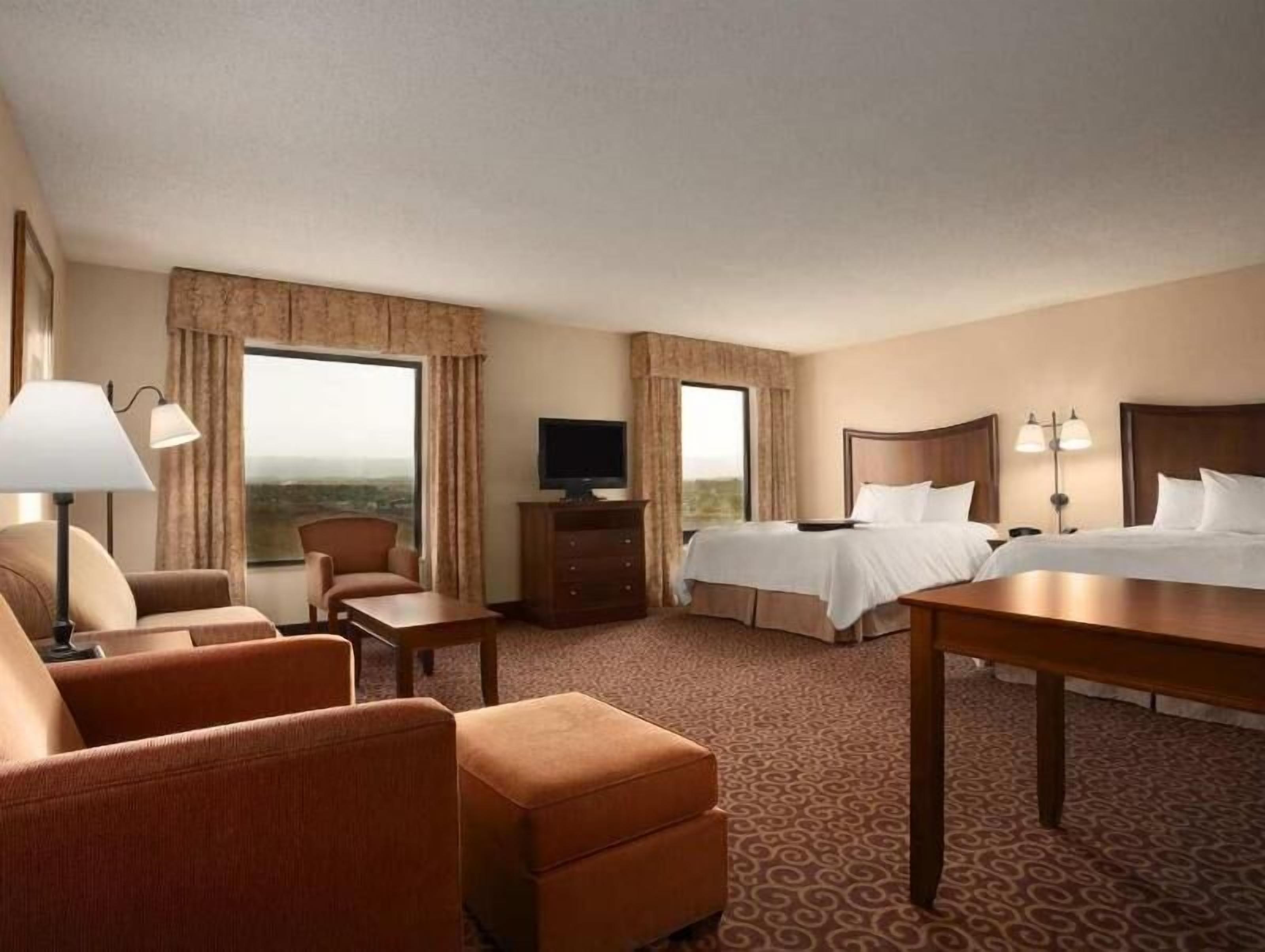 Premium bedding, down comforters, pillowtop beds, desk