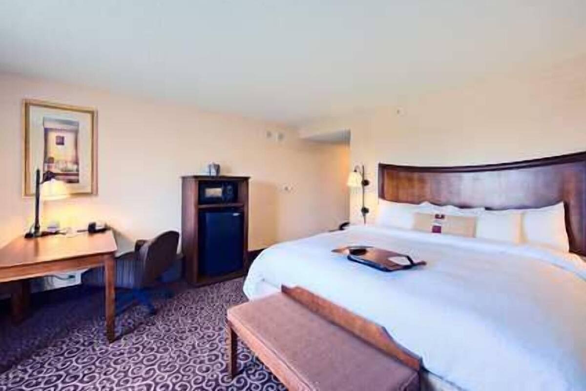 Premium bedding, down comforters, pillowtop beds, desk
