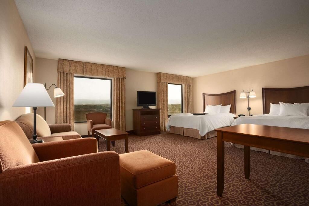 Premium bedding, down comforters, pillowtop beds, desk