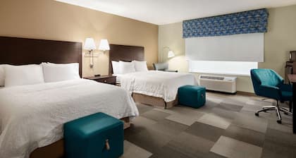 Hampton Inn & Suites Atlanta Airport West/Camp Creek Pkwy