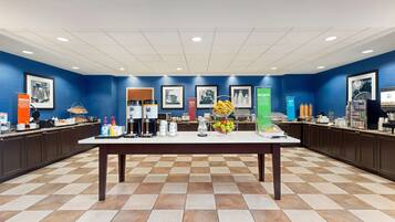 Free daily buffet breakfast