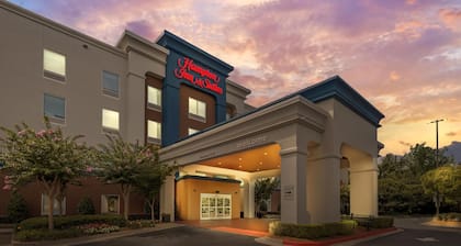 Hampton Inn & Suites Atlanta Airport West/Camp Creek Pkwy