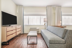 Junior Suite, 1 King Bed, Accessible (Roll-In Shower) | View from room