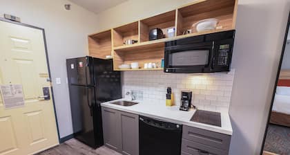 Candlewood Suites Merrillville by IHG