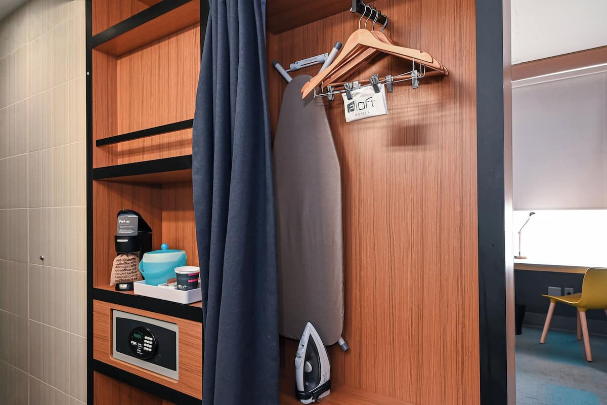 Premium bedding, down duvets, in-room safe, desk