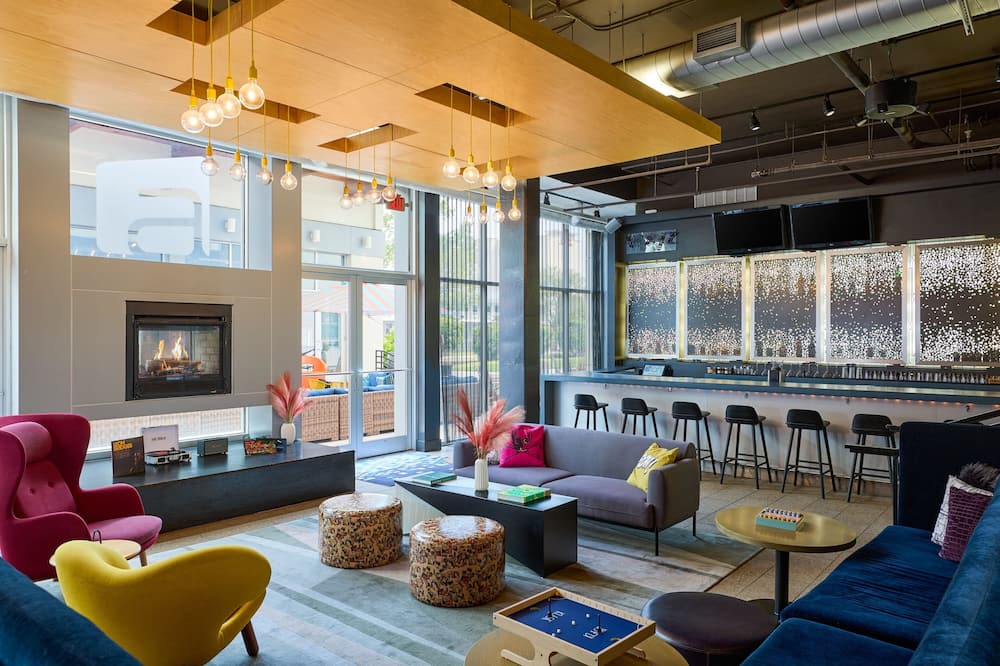Aloft Charleston Airport & Convention Center