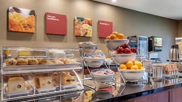 Café da manhã continental grátis todos os dias