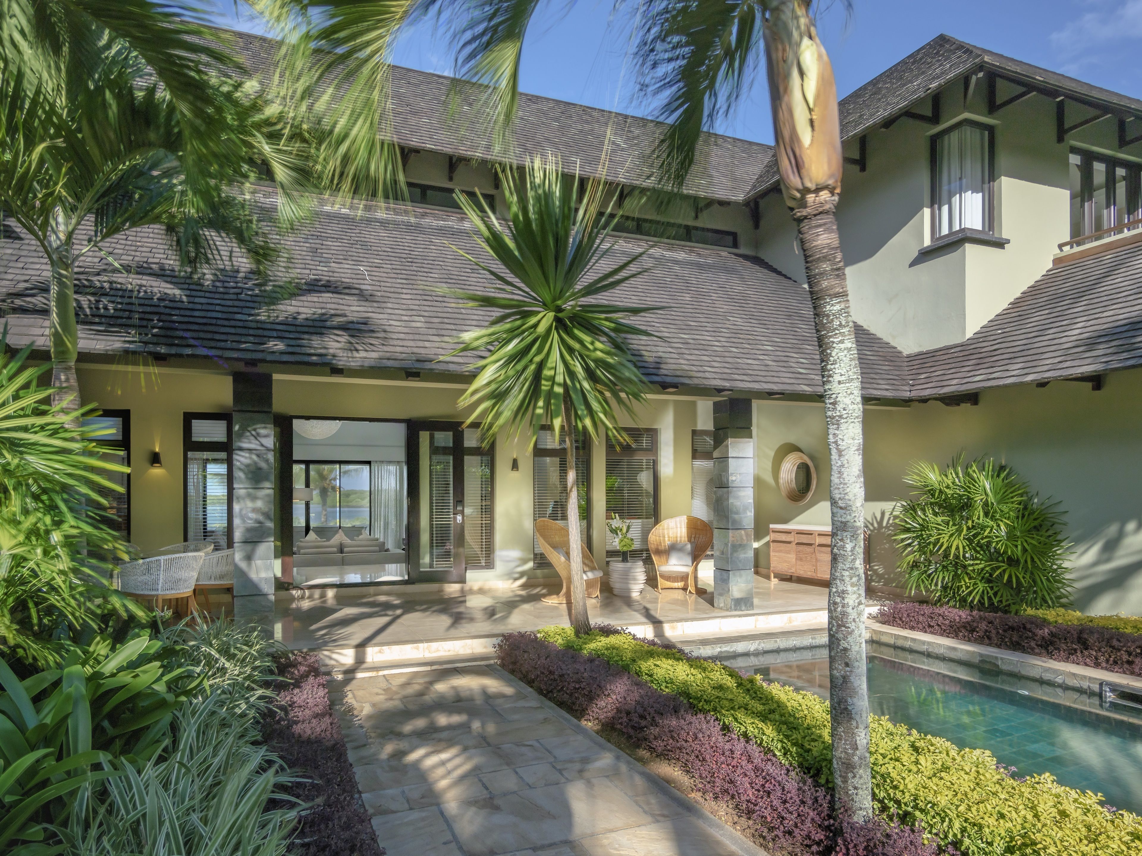 Villa Premium, 5 chambres, piscine privée, en front de mer (Residence) | Literie hypoallergénique, couette en duvet d'oie, surmatelas, minibar