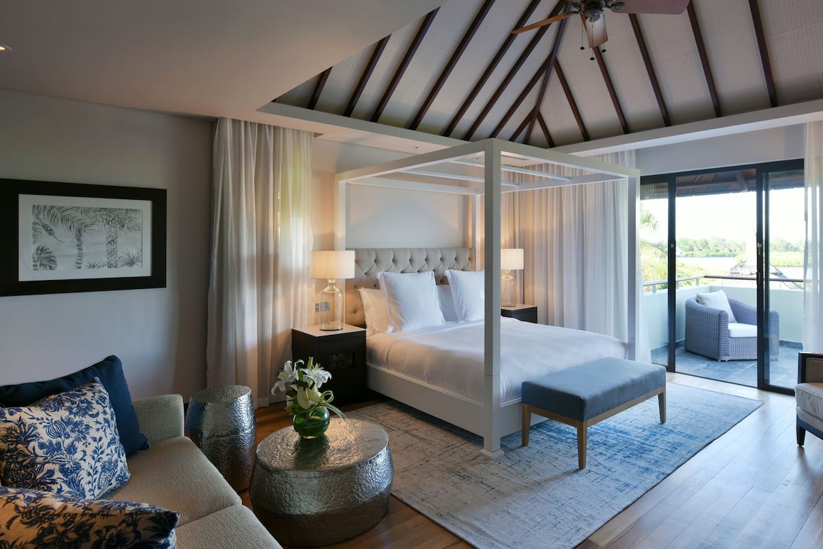 Villa Grand, 5 habitaciones, piscina privada (Residence) | Ropa de cama hipoalergénica y edredones de plumas